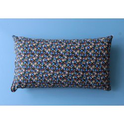 Pude blue daisies 70*35 cm 